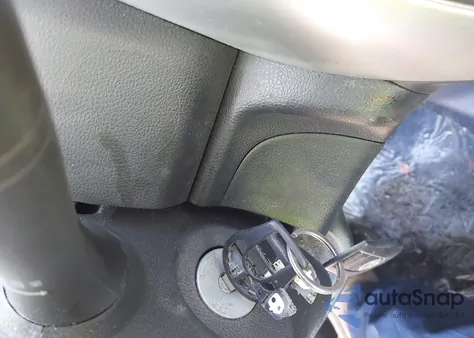 2015 Nissan Versa 1.6 S/1.6 S+/1.6 Sl/1.6 Sv из США, поврежденный, VIN 3N1CN7AP7FL835501